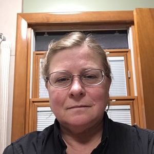 Meet your Posher, Cynthia